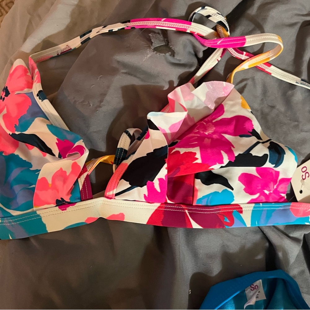 SO Floral and Abstract Bikini Set with Blue Bottom - Picture 2 of 8